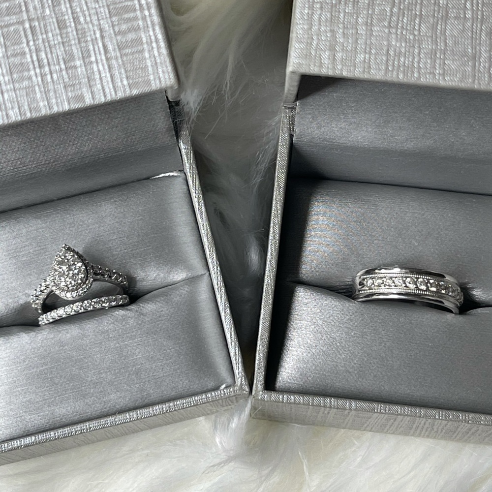 Wedding Ring Set - image 1